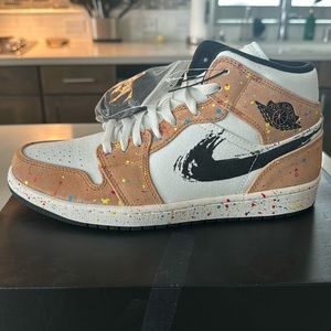 Brand New Air Jordan 1 Mid SE-